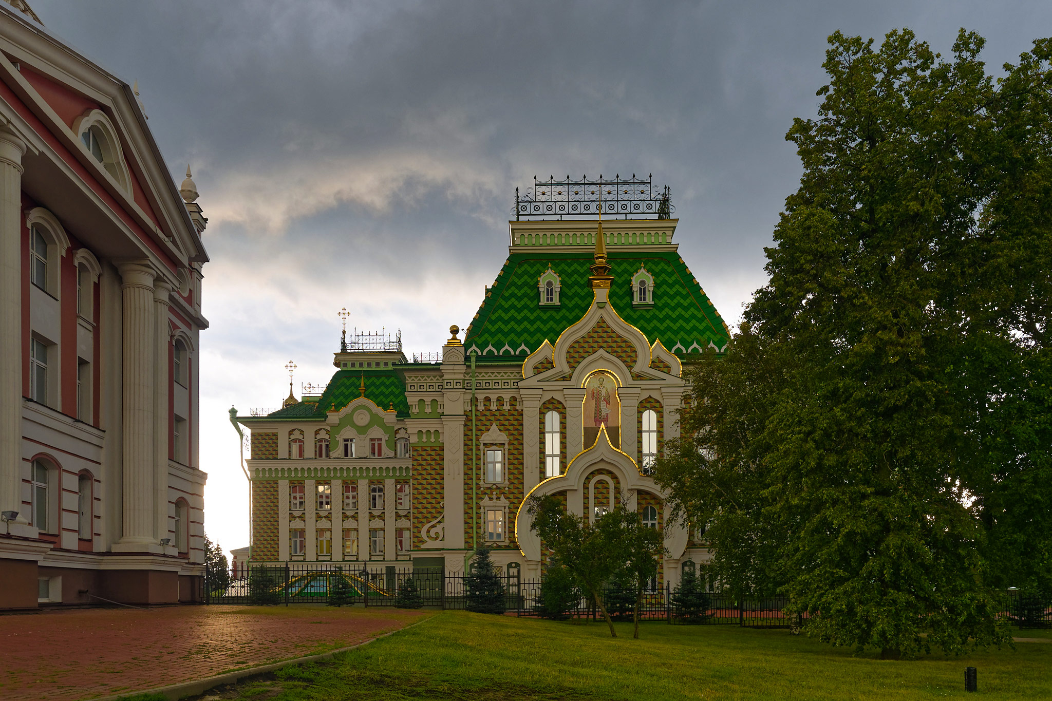 Казанский монастырь. Корпус духовной семинарии. Тамбов